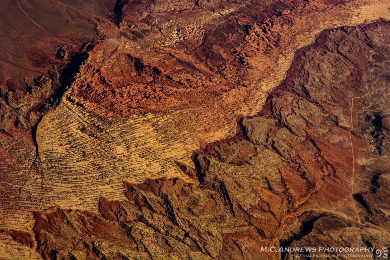 abstract-landscape-arches-1612